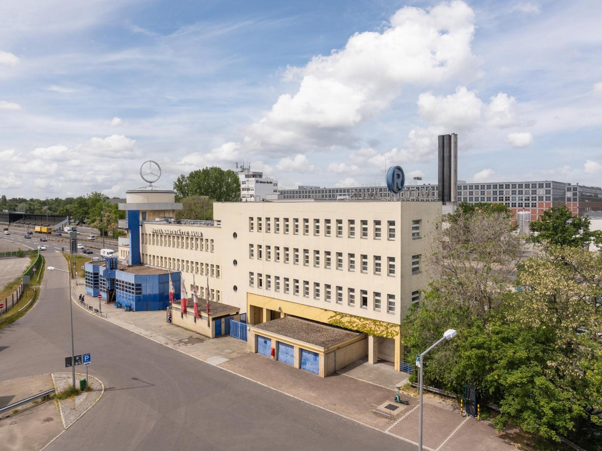 Hotel Und Rasthof Avus — Zdjęcia 1